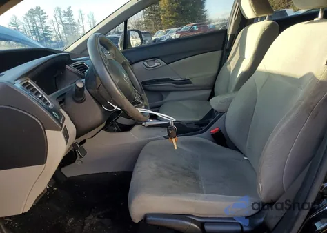 2013 Honda Civic Lx z USA, uszkodzony, nr VIN 2HGFB2F57DH591109